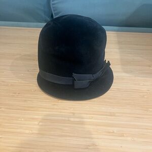Vintage Black Peachbloom Velour Hat – Size 22